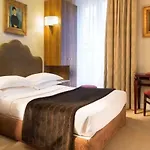 Hotel Delavigne 3*