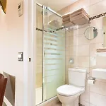 Delavigne Hotel